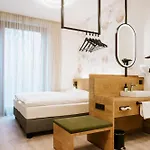 Hotel Bee Self-check-in-hotel Linec